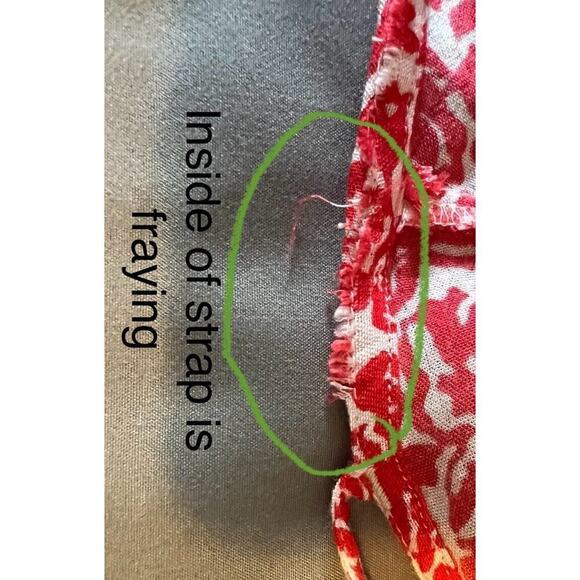 Billabong Red & White Floral Gauzy Dress Women’s Sz M
swimsuit Coverup - Picture 9 of 10